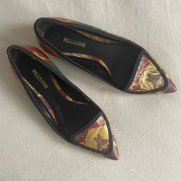 Missoni • Vintage Zigzag Leather Ballet Flats - Picture 3 of 5